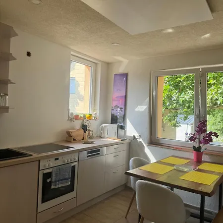 בית אירוח Cafe Graf *