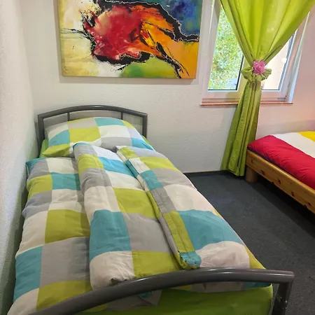 בית אירוח Cafe Graf וויינסברג