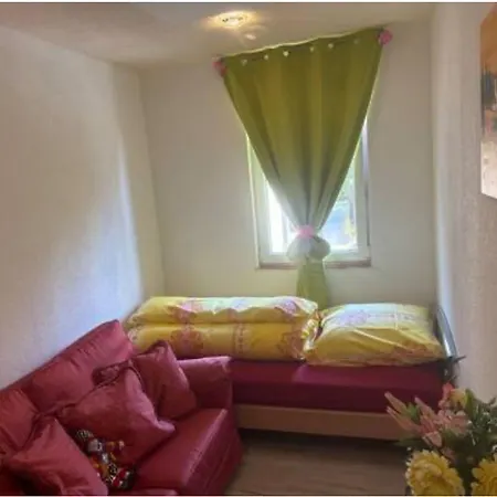 בית אירוח Cafe Graf וויינסברג