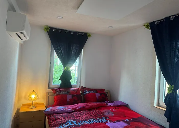 民宿 Cafe Graf 维斯贝格